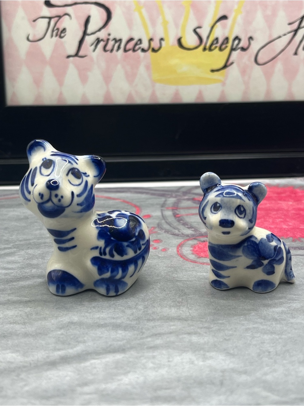 Gzhel Mother Tiger & Baby Russian Figurines GUC